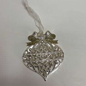 Harvey Lewis 2016 Sparkling Silver Christmas Ornament with Swarovski Crystals